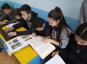 Юные поисковики вносят свой вклад в создание «Книги Памяти" Приволжского района Астраханской области